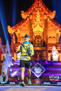 BIB: 9567, 
                            <button type="button" onclick="openModal(22348475)" class="btn btn-primary btn-sm float-right btn-popup" data-toggle="modal" data-target=".modal-high-quality">
                        <i class="fas fa-shopping-cart"></i> Add to Cart
                    </button>
                                            <button type="button" onclick="isThisMe(22348475, true)" class="btn btn-success btn-sm float-right btn-popup btn-isme hidden" data-toggle="tooltip" data-placement="bottom" title="นี่คือรูปของคุณใช่ไหม คลิกที่นี่เพื่อเอาเข้าอัลบั้ม">
                        <i class="fas fa-plus"></i> Add to album
                    </button>
                    <button type="button" onclick="isThisMe(22348475, false)" class="btn btn-warning btn-sm float-right btn-popup btn-isnotme hidden">
                        <i class="fas fa-ban"></i> Remove from album
                    </button>